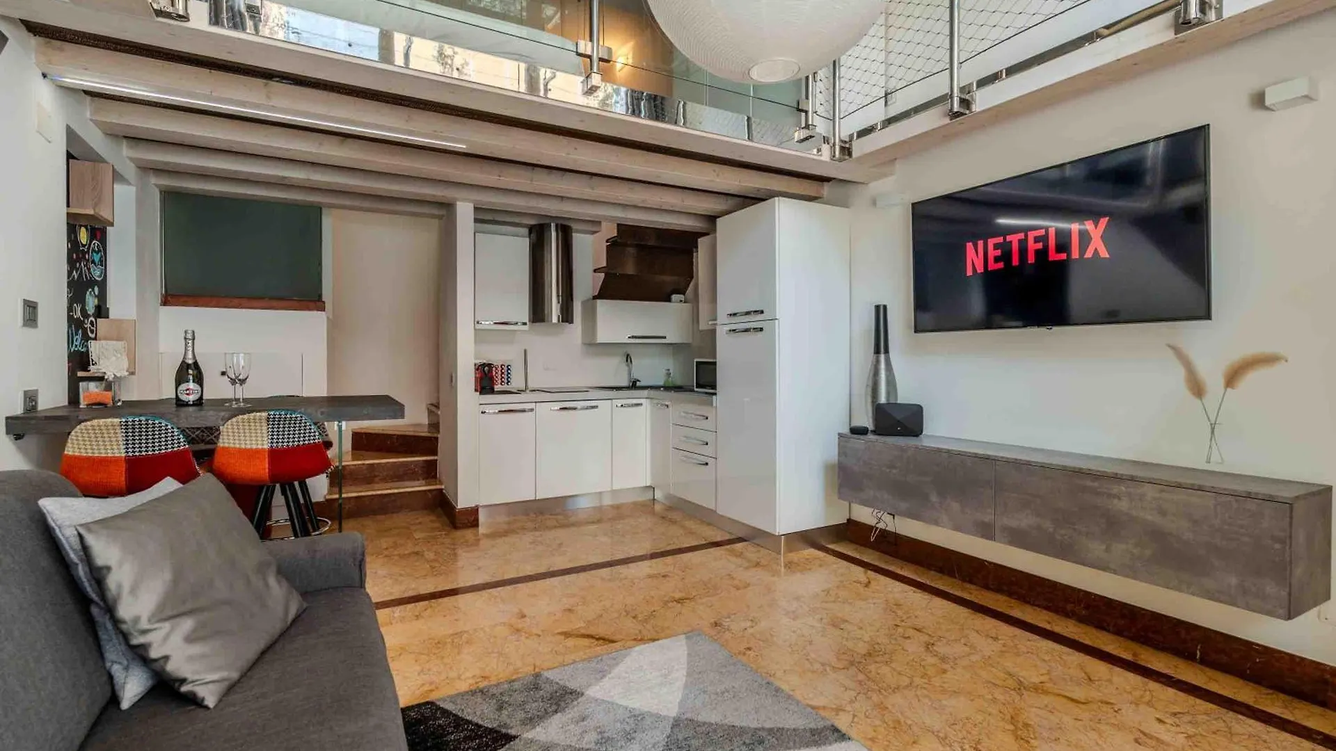 Loft Elegante In Centro Milano In Zona Signorile - Davanti Alla Metro